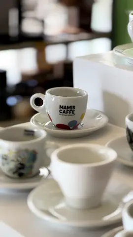 تدوّر كوب اسبريسو يرضيك؟ #hoco #explore #حفرالباطن_الان #اكسبلورر #foryou 