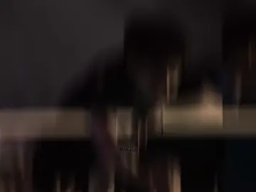 “ giữa vô số điều em cố quên,vẫn có một cái tên chưa từng phai nhoà... ” #quanghungmasterd #zinlly_md #traicaitaonhancach_grp #gdmu_grp♪ #nifz_grp 