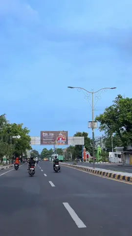 Masya Allah jhe' bungana ngoladhin Salerana KHR. AHMAD AZAIM IBRAHIMY meskipun cuma e Bener ☺️ #khrahmadazaimibrahimy #fyppageforyou💓💓 #berandariktokfyp #situbondohits 