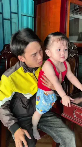 Để con trước nhà người ta giờ lớn về dòi lại #haihuoc #shopnguyenhieu #vuive #trending 