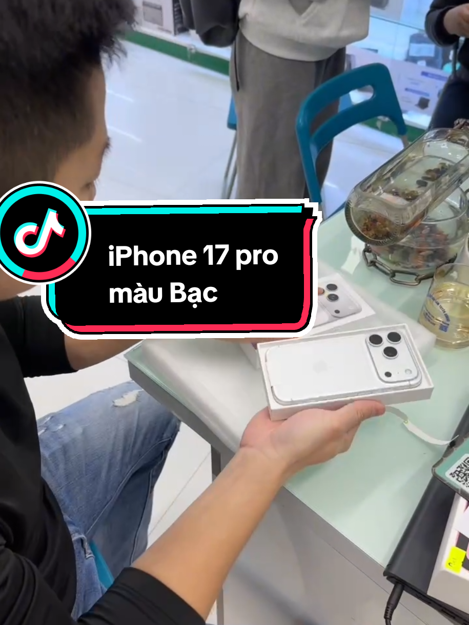 Đập hộp iPhone 17 pro 256gb màu Bạc cực hot tại Hoàng Hà Mobile Tuyên Quang #hoanghamobiletuyenquang #apple #ip17pro #17pro 