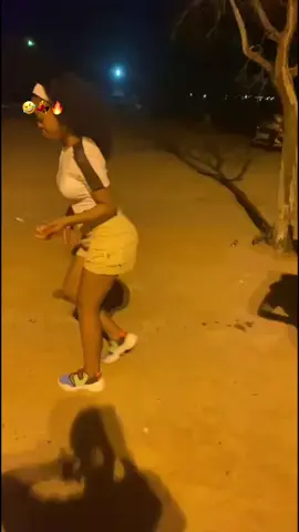 Happiness yaka ke wena 💃🔥🤣#lekompo #metansoyamaatla 