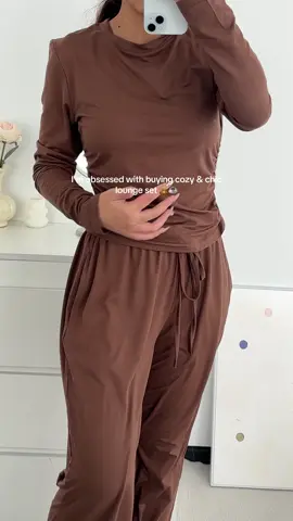 ✨🧸I’m so in love with this set !! I’m gonna live for this all season !#loungeset #loungewear #coords #chicoutfit #casualoutfits 