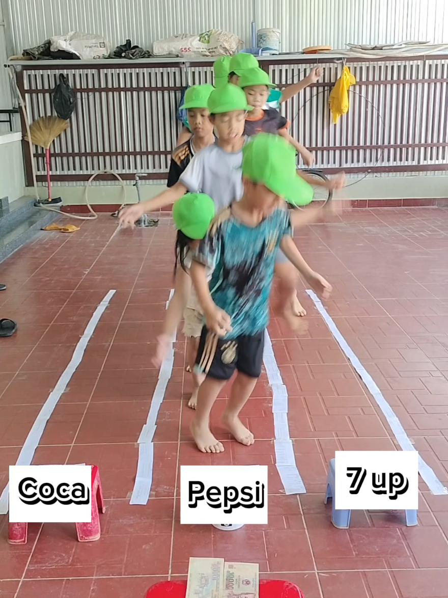 Trò chơi gây lú mạnh😇 #odayconhieuvui #gamevui #tiktokchallenge #nhaycocapepsi7up #trending 