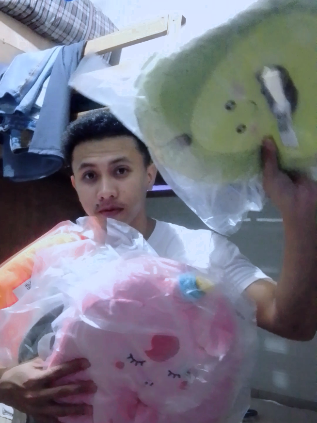 nasa school kaba o sa office tapos mahilig Kang matulog??solve nayang problema mo.try nyo tong nap pillow.na Nakita ko ohhh sobrang Ganda Neto.#fyppppppppppppppppppppppp #pillow #nappillow #nappillowdesk #marketingdigital 