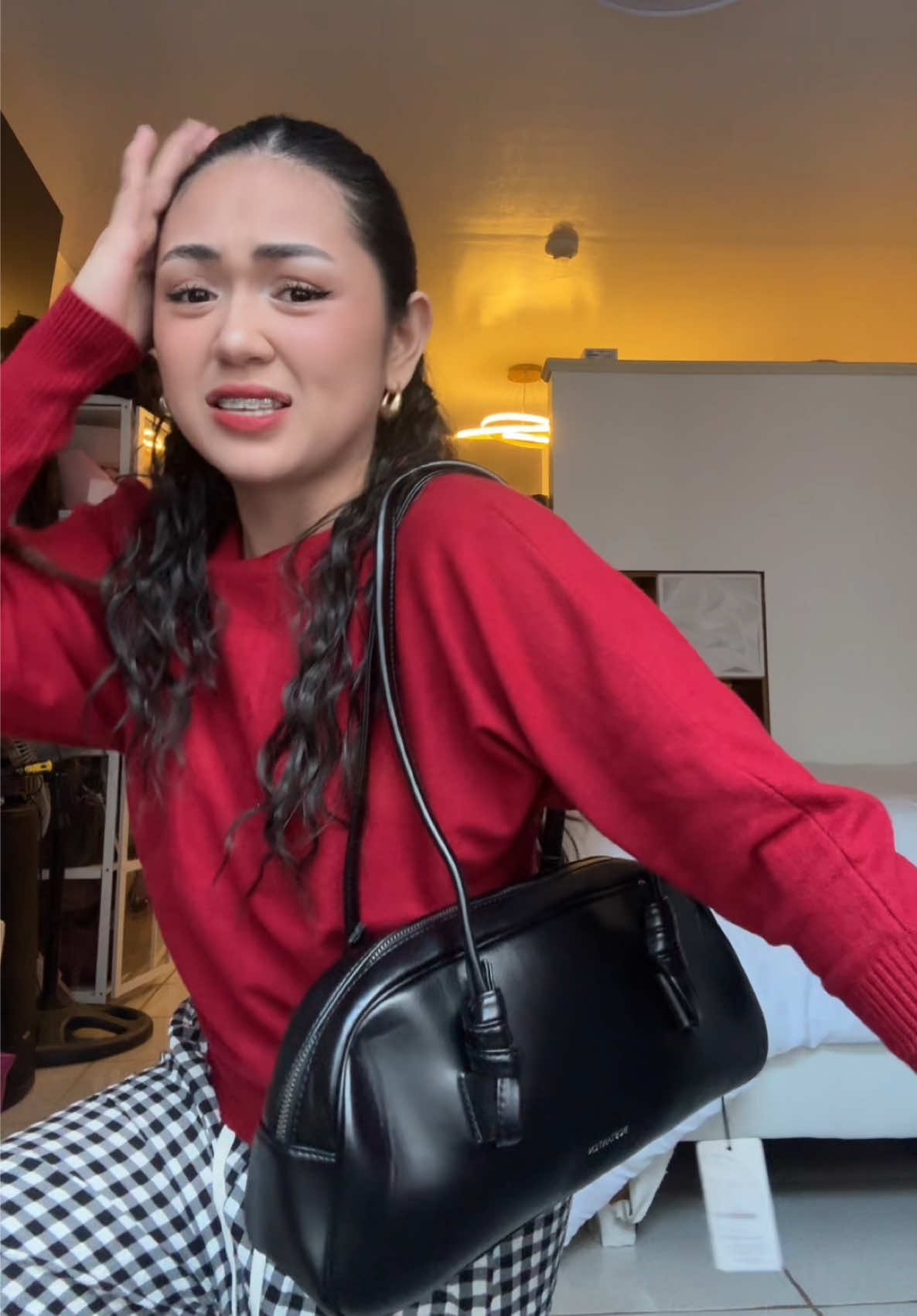 ANG RANDOMMM HAHAHAHAHAHA