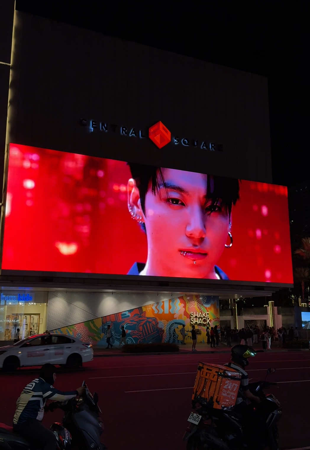 jungkook in bgc 🔥 @Calvin Klein @BTS  #bts #jungkook #fyp 