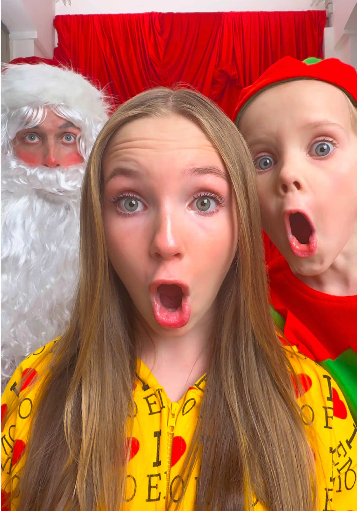 Жду в тг: Betsy вещает Докажите, что досмотрели до конца 🫢🎅  #betsy #подновыйгод #новыйгод 