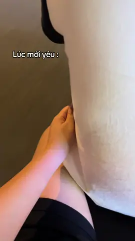 Phớ hôn mọi ngừi #ôngchuvaebe #couple #fyp 