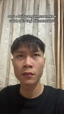 org cek out nya tiap hari😭