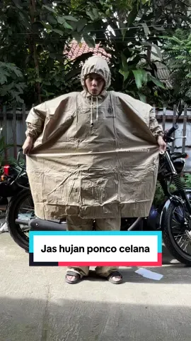 Akhirnya nemu jas hujan ponco yang ada celananya 😭😭😭 #fyp #jashujan #raincoat #jashujanponco #musimhujan 