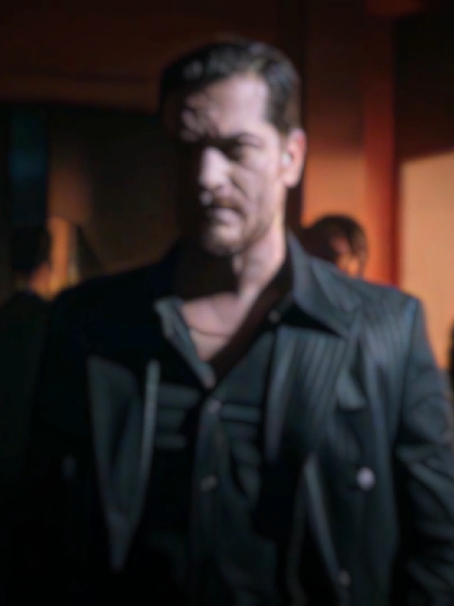 Eşref Tek 😢😢 II Eşref Tek Edit II Music Name:Seni Düşündüm II #eşref #tek #eşreftek #eşrefrüyaçagatayulusoy #eşrefrüyayenibölüm  #edit #after #effects #aftereffects #sadedit #fortexx #nisan #akyol #nisanakyol #türkmüzik #ihanet