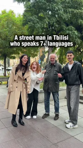 How many languages did you count?? 🤷🏼‍♀️ @iranianitgirl 