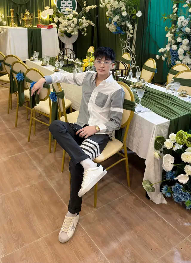 Chúc mừng em đã tìm được người bạn đời của mình , chúc em trăm năm hạnh phúc @D U C  M A N H 