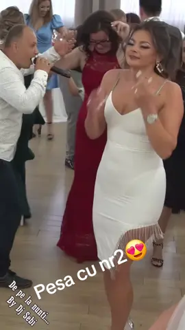 Să-ți bați copii cu basca udă 😂😂😂