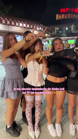 Często pytacie nas od ilu lat wejdziecie do klubów - na obozie w Bułgarii wszyscy nasi obozowicze mogą wchodzić do miejsc, do których chodzimy! Lubicie Malibu? 🥰💛✨ #obozy #obozymlodziezowe #obozymłodzieżowe #wakacje #lato  