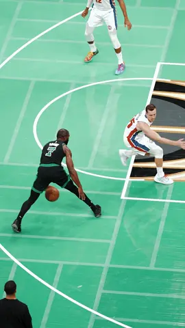 Jaylen Brown had Duncan Robinson LOST #celtics #bostonceltics CLNS ⚡️ by @PrizePicks 