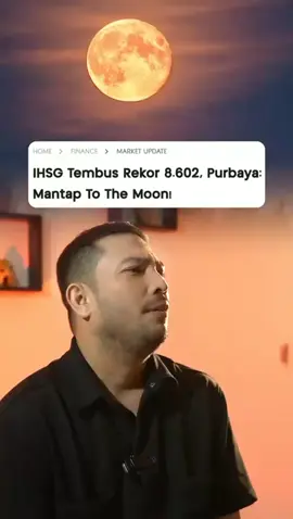 IHSG Cetak Rekor Tertinggi Sepanjang Masa! Perdagangan 26 November 2025 ditutup manis—IHSG melesat 1% ke 8.602,13, rekor all time high (ATH) terbaru! Nilai transaksi menembus Rp 26,65 triliun dengan kapitalisasi pasar mencapai Rp 15.711 triliun. Kenaikan ini jadi bukti kuatnya kepercayaan investor terhadap stabilitas ekonomi dan arah kebijakan pemerintah. Konsistensi kebijakan makro era Presiden Prabowo Subianto, ditambah koordinasi antarlembaga, terbukti menjaga pasar tetap solid dan kompetitif. Semoga momentum positif ini terus terjaga! 🙏📈 #IHSG #purbaya #purbayayudhisadewa #prabowosubianto #timpatriot