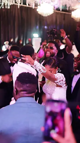 The energy from these two is priceless 🔥❤️‍🔥 #jephstudios #fyppppppppppppppppppppppp #weddingtiktok #ghanaweddings #weddingreception 