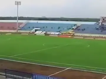 🤩golden era saat itu kedatangan sam Jules membuat tribun timur membara 🇨🇱 #aremania  #aremania_aremanita  #salamsatujiwa  #yulisumpil  #singabertindik 