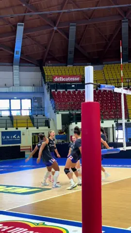 ACEsiummm🏐🤝🏼⚽️ @Emma Cagnin @Rebeccapiva4 @kami miner @Juliette Gelin @nicole modesti @Celeste Plak   #verovolley #cristiano #sium #foryoupage #fyp 