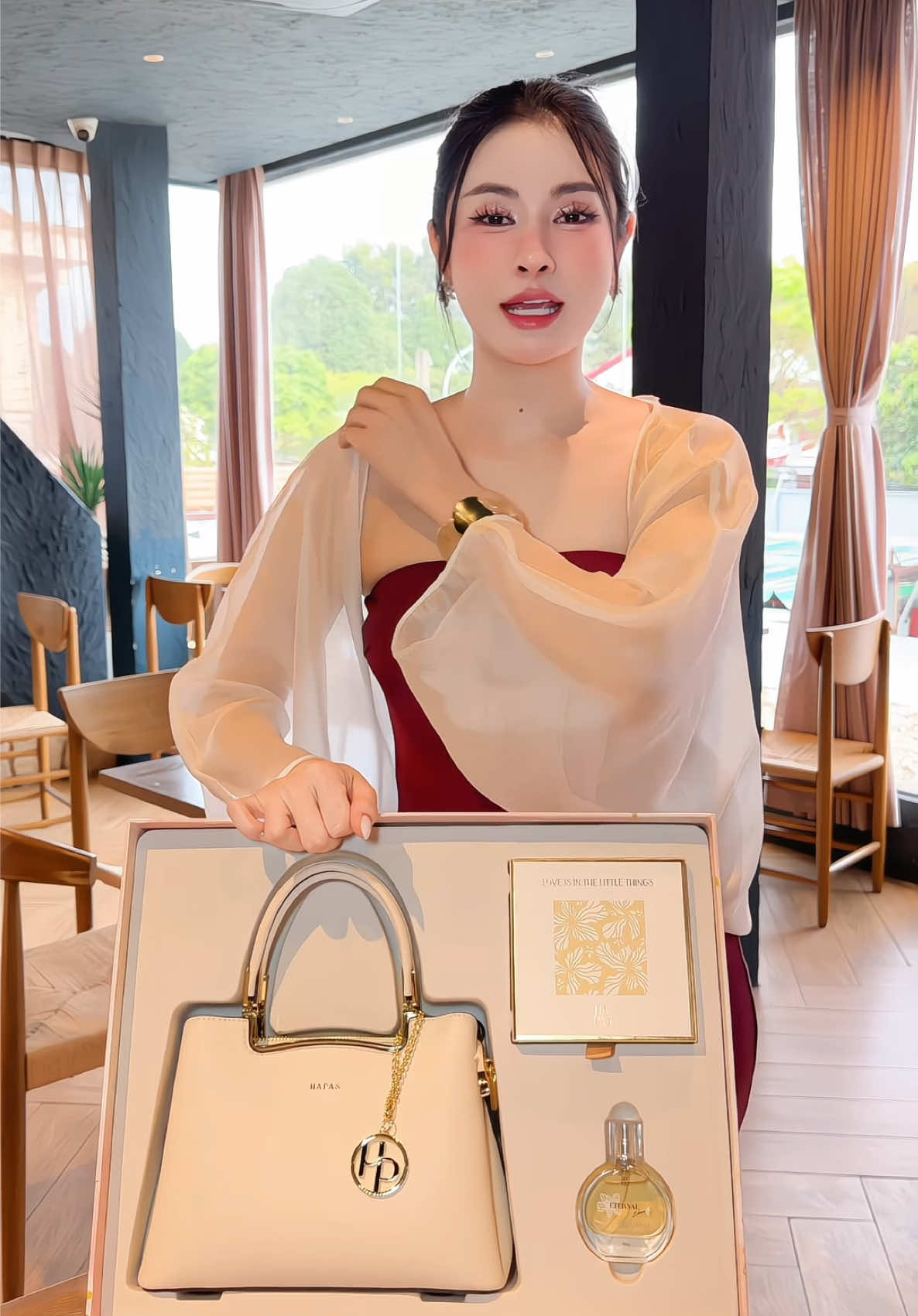 Sang chảnh chỉ với một chiếc túi 👛 ♥️ #HAPAS #minmetbay #xuhuongtiktok2025 ##YEUTUDIEUNHONHAT 