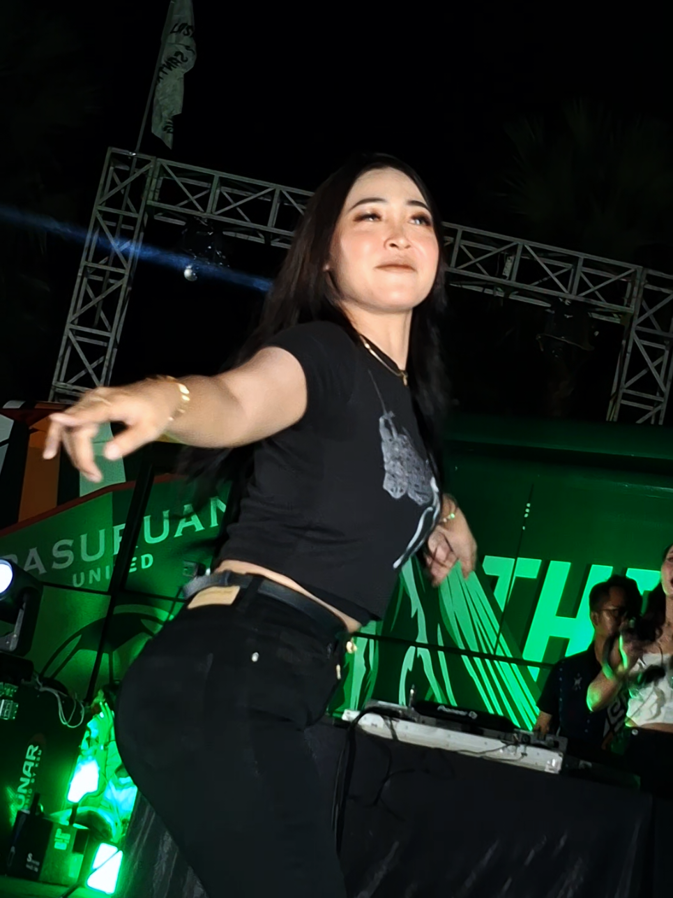 ala ka tirtir  #fypシ゚ #ceksound #tiarajelita #dancerkarnaval 