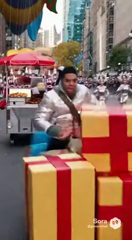 LIVE - Police chase through the Macys thanksgiving parade 2025 #sora 