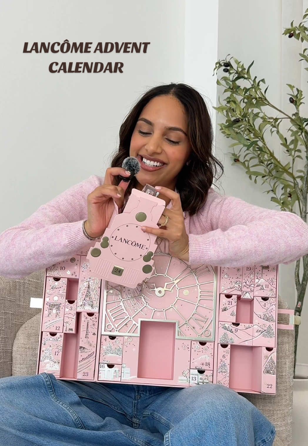 Every beauty lovers dream 😍💕 This Lancôme Beauty Advent calendar is perfect ✨  #LancomeMakeup #LancomeFragrances #LancomeHoliday2025 #Fragrance Ad