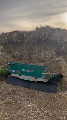 เด็กบ้านๆๆ💯😘#รถไถเดินตามแต่งซิ่ง #นาค้อไม่ท้อเเท้ 