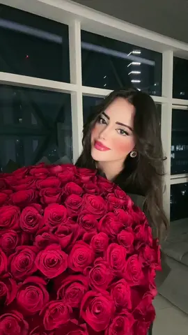 وخد الورد من خدي بيغير🥰 #explore #fypシ 