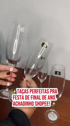 Preparando as festas de final de ano? ✨ Essas taças de espumante acrílico cristal são perfeitas pra deixar sua mesa linda, elegante e sem medo de quebrar! Ideais pra brindar com estilo e ainda economizar na Shopee. ⠀ #taçaacrilica #taçadeespumante #festas2025 #decoracaofesta #shopeebrasil 