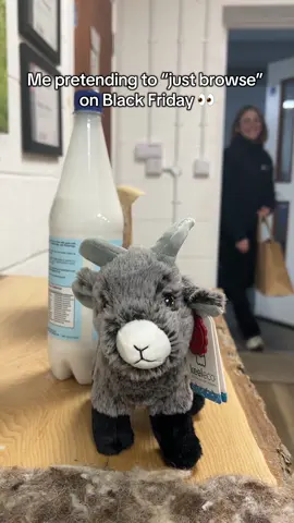 When Black Friday means stocking up on all your CG faves 😌🐐✨ #chucklinggoat #blackfriday #shopping #guthealth #funnyreel 