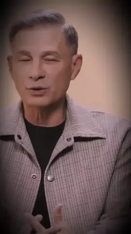 Uno no se aleja porque quiere  #ReflexiónDeVida #AmorPropio #SanarElAlma #Dignidad #Reflexión