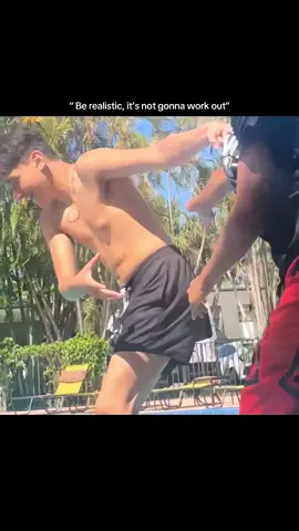 I went from being broke to now running 7 figure online businesses while helping others reach success with reselling/ecom #fyp #resell #business #mindset #Lifestyle