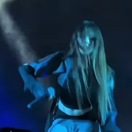 — #TUSSIWARRIORS & #SARAMALACARA :: s m juntaron los fandoms, diau . . . . . #tussiwarriors #saramalacara #temazo 