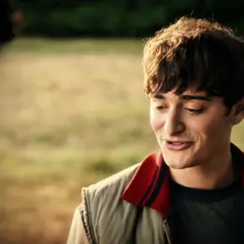 !!STRANGER THINGS S5 SPOILERS!! please watch this all the way through im in love with so much im going to drive myself insane  — #strangerthings #byler #mikewheeler #willbyers #edit 