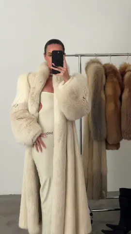 Vintage fur and @boiscamp !!!! 