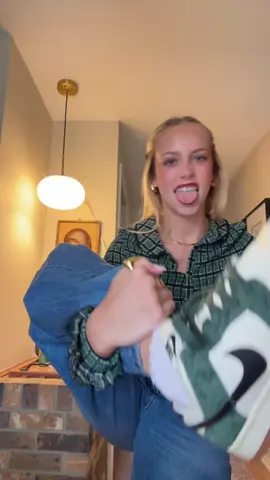 for everyone doubting my shirt-#trusttheprocess and also happy turkey day 🦃