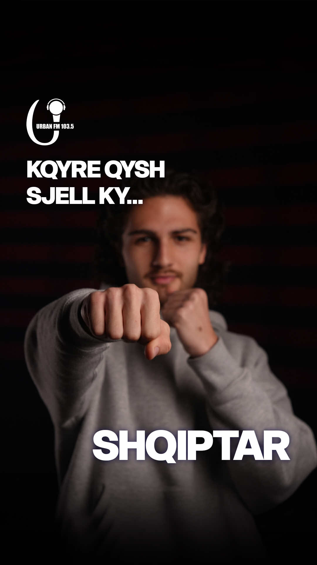 Kqyre qysh sillet ky… normal, shqiptar është. 🏒🔥 Florian Xhekaj, djalë me rrënjë prej Drenice, sot tu lujt në NHL, ligën ma të fortë të hockey-t n’botë. Një tjetër shqiptar që e çon flamurin larg. 🇦🇱 A kishit dasht me pa edhe ma shumë të tillë në sporte të “çuditshme” për neve? Urban FM 103.5 www.radiourban.fm #prishtina #fyp #radiourbanfm #radio #urbanfmradio 