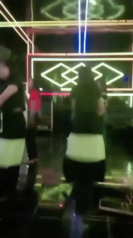 #မလှလဲကြည့်ကွာ😞🤟🧡 #ငါ့viewတွေဘယ်ရောက်သွားတာလဲ #ငမဲဝက်ပု🐷 