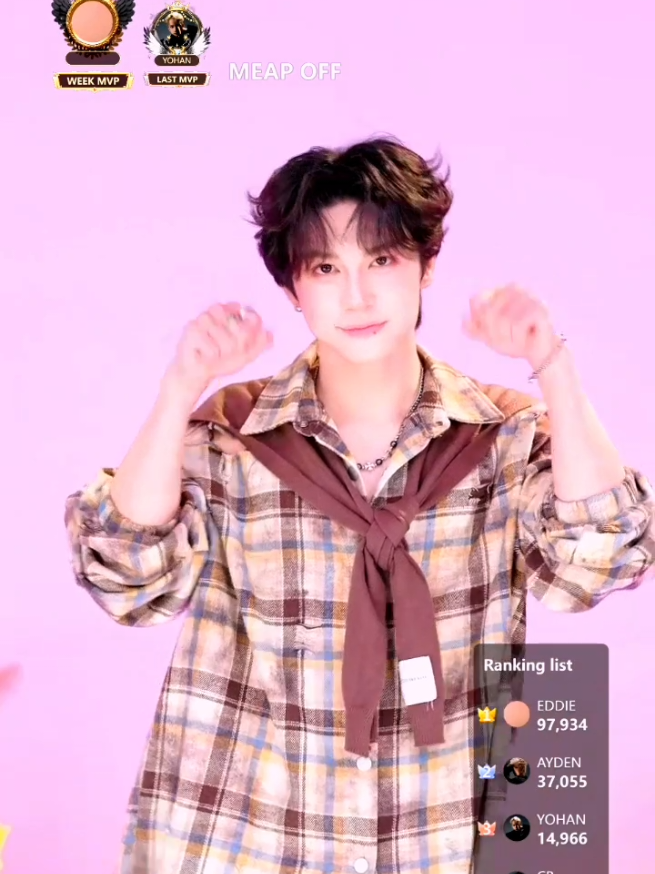 #Eddie cute thí 🤤 #skyborn @EDDIE @SKY BORN  #xuhuong  #viral  #skymcn 