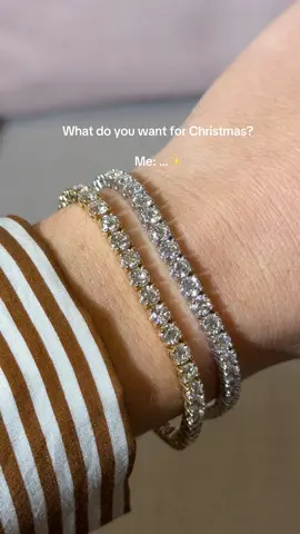 Christmas inspo? the diamond tennis bracelet is forever elegant & forever cherished ✨ #diamondbracelets #diamondtennisbracelet #10carats #labdiamonds 