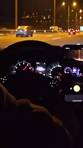 Sahipsiz kalıp tutuşunca etekler, sahibine döner tüm köpekler… #passat #kmo #b8passat #volkswagen #keşfet