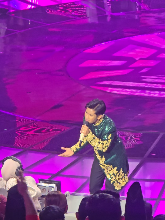 PECAH KONSER VALEN PAMEKASAN LAGU BUKAN BANG TOYIB - DA 7 TOP 6 SHOW MALAM KEDUA  .... #da7 #indosiar #fyp #milen #valenda7 