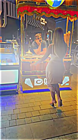 #çilgındondurmaci #dubai🇦🇪 #türkiyem🇹🇷🇹🇷🇹🇷 @Alessia Allegretti @cilgindondurmaci_UAE 