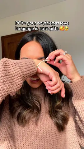 POV: your boyfriends love language is cute gifts 🥰🥹 #allurejewellery #photobracelet #personalisedgifts #giftsforgirlfriend 