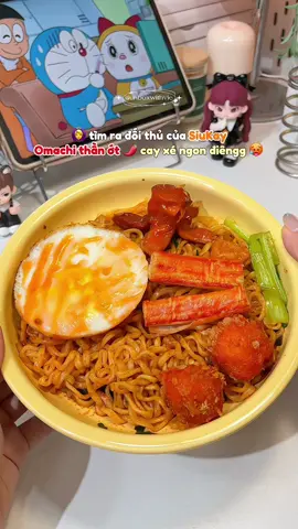 Ê nó cay xé họng nha mà ngon điêngg á mấy mom #unboxwithvie #omachithanot #micuasotsingapore #ancungtiktok #mukbang 