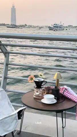 ‏- الأحلى من القهوة جليس يوده القلب أمي❣️.. #جده_الان #بحر #اكسبلورexplore #ترند_تيك_توك #جده_الكورنيش_ابحر_الشماليه 