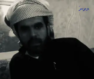 مليت من حاجةٍ مانيب راعيها  خلتني العب لي أشواطٍ ورا اشواطي  جاريتها مادريت اني مجاريها إلا بعد ما جرحني سيفها الساطي  ياراعي العاده اللي ماتخليها  ليتك قبل ماتسوي شي تحتاطي  سفن الهوى لاتنّشد عن شواطيها ترا بحور المحبه مالها شاطي وأنا من اللي شعوره مايبديها  طريقتي في التعامل جو متعاطي كم حاجةٍ قلت مابيها وأنا أبيها  من عزةّ النفس ولا ذل الاحباطي  والكلمه اللي من اول خاطري فيها ذلحين لو قلتها لي وقتها خاطي و إن قلتها با الخطاً لا عاد تثنيها مهما تباطيتها ماني متباطي  فرقاك والناس لو ترجع لماضيها تعين أغلاطه ماتشبه أغلاطي  كان المحبه تضمّ الناس بـ أيديها  لين انجرح صدرها من واحدٍ واطي ما دام هااذي بدايتها وتاليها الله يعنيك عليها ي الديمقراطي ..#خالد_مبارك_المشعلي 